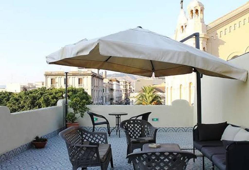 B&B La Terrazza Sul Duomo Reggio di Calabria Luaran gambar